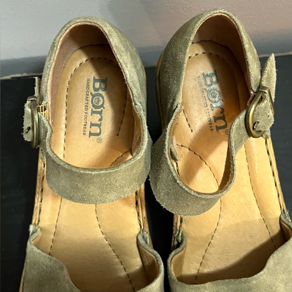 Women's Green Born Nellie Mary Jane Suede Wedge Clogs Size 6 - Picture 4 of 11